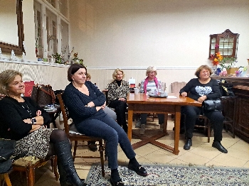 Beseda so spisovateľkou Petrou Džeringovou